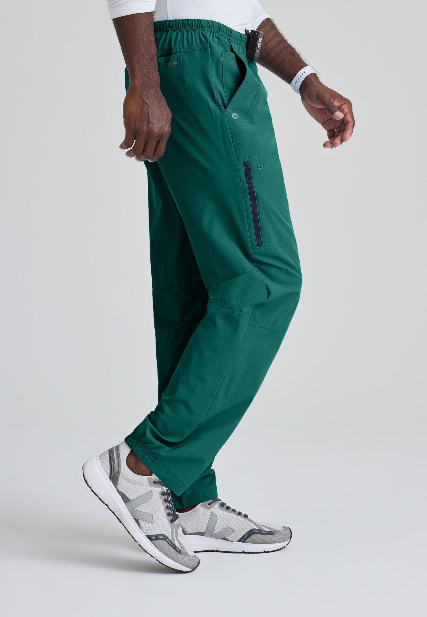 Amplify Pant - Hunter Green | Grey's Anatomy Scrubs