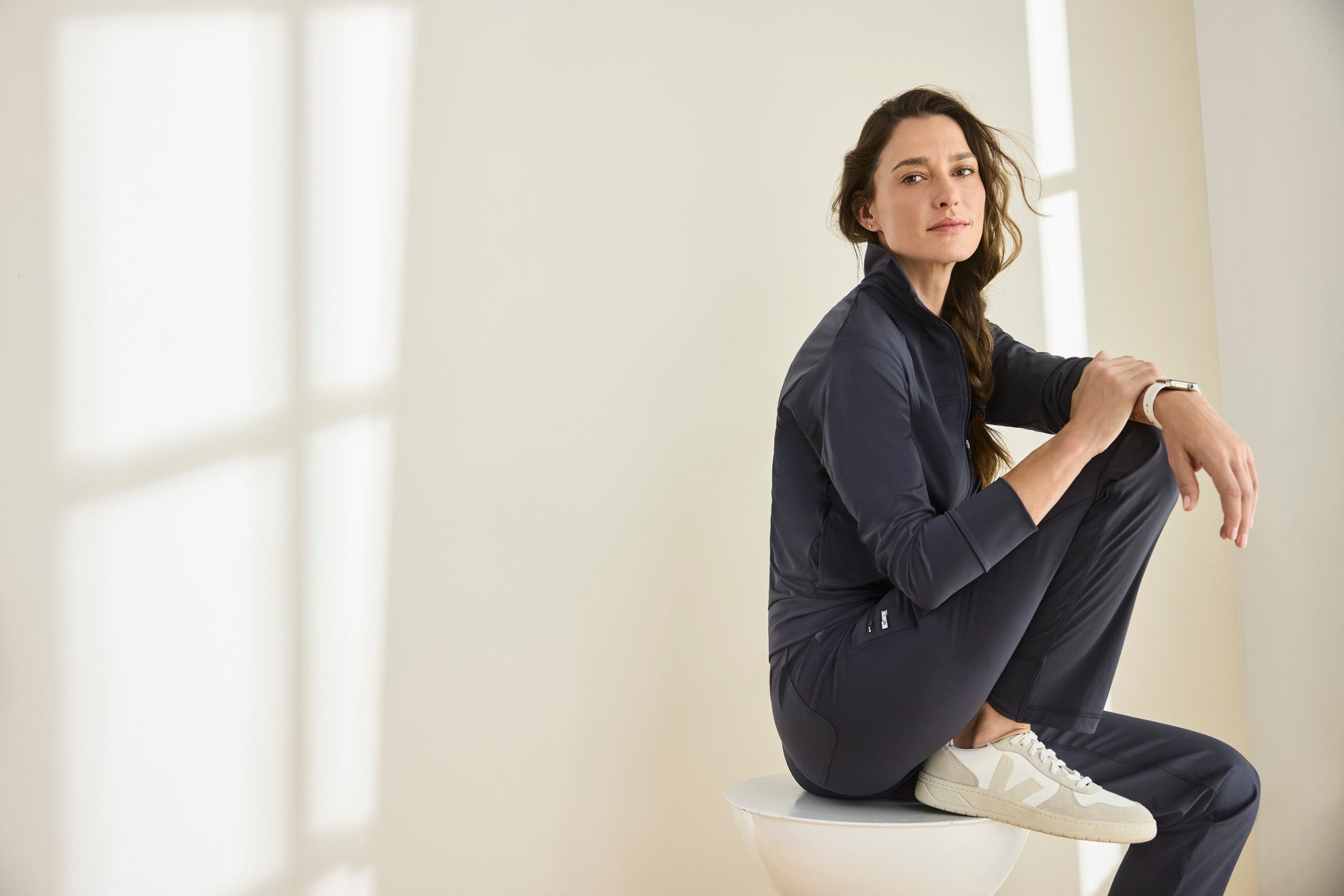 Momentum Knit Pant - Black | Grey's Anatomy Scrubs