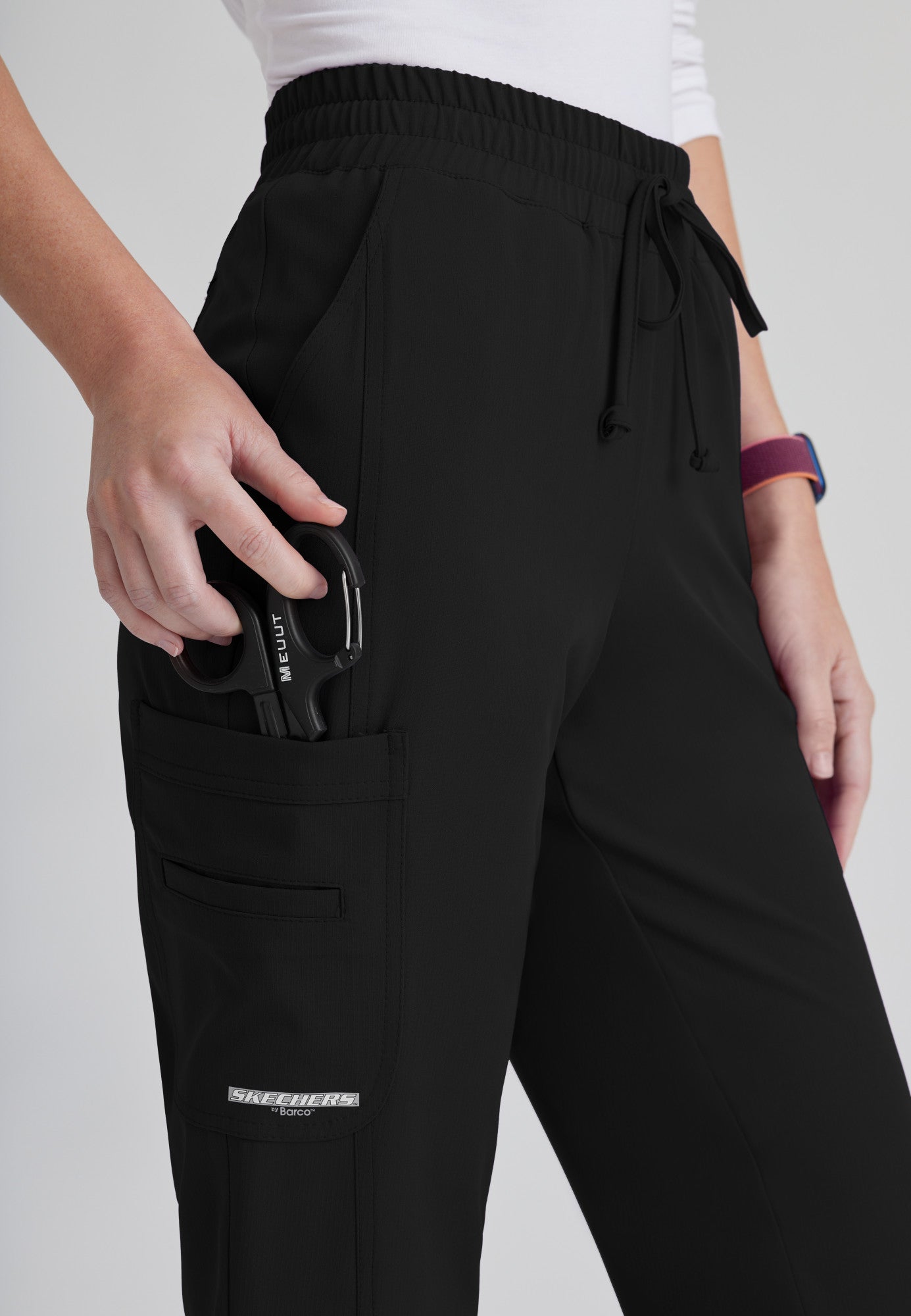 Gamma Pant - Black | Grey's Anatomy Scrubs