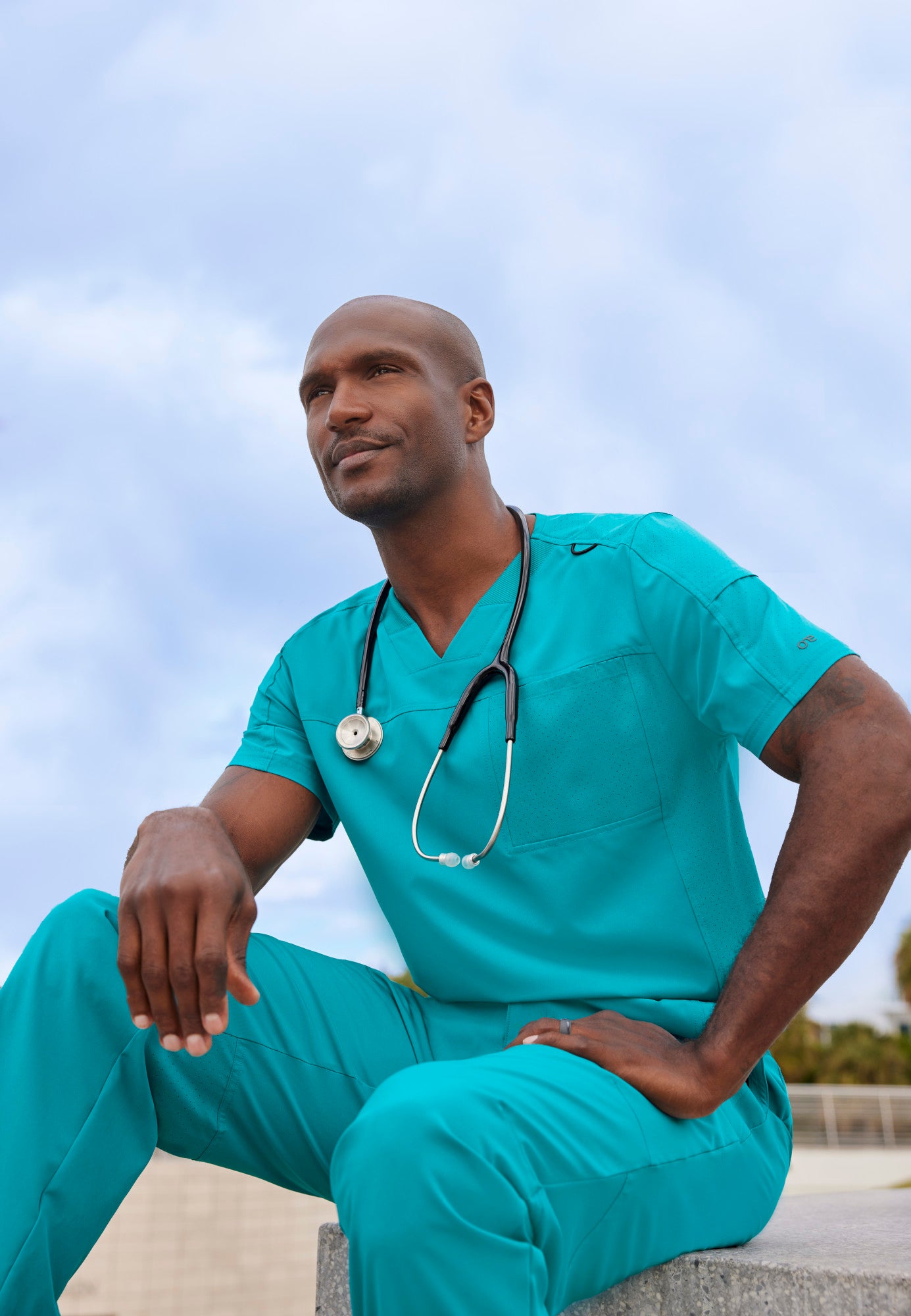 Velocity Top - Hunter Green | Grey's Anatomy Scrubs