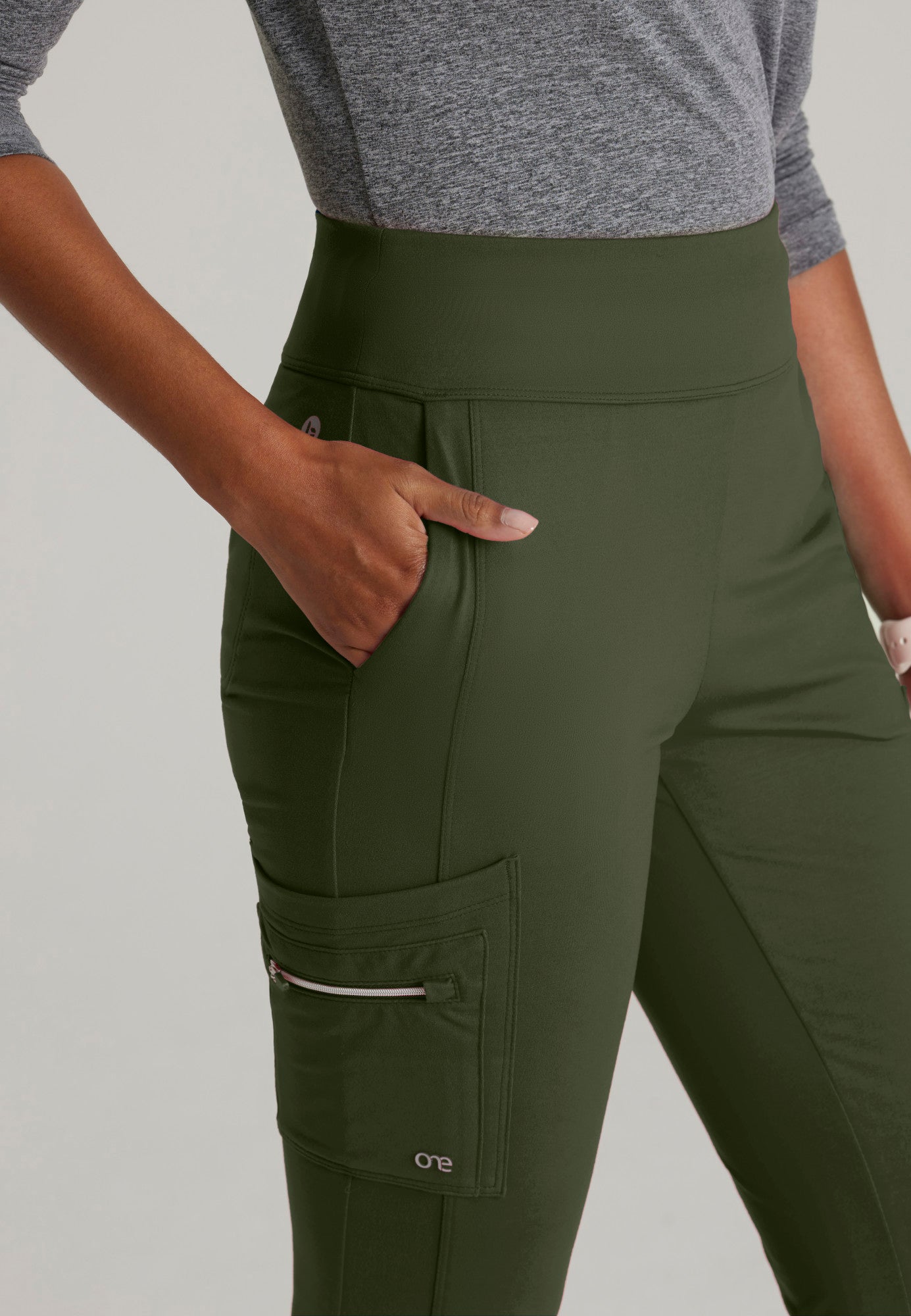 Sprint Knit Pant - Olive | Grey's Anatomy Scrubs